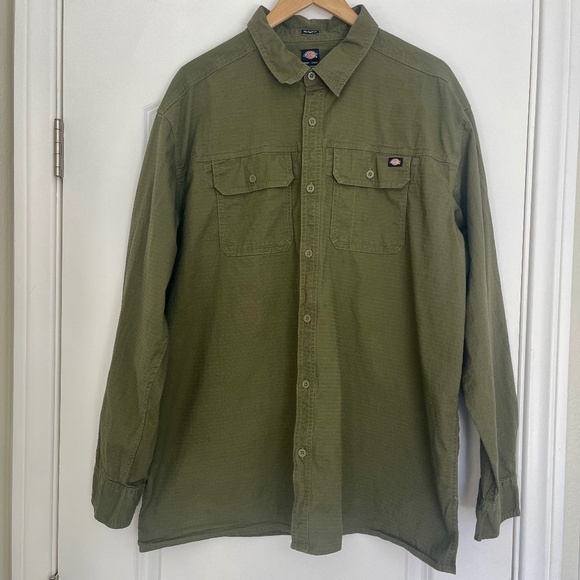 Dickies Other - Dickies Relaxed Fit Long Sleeve Button Up Shirt Workwear Olive Green 2XL